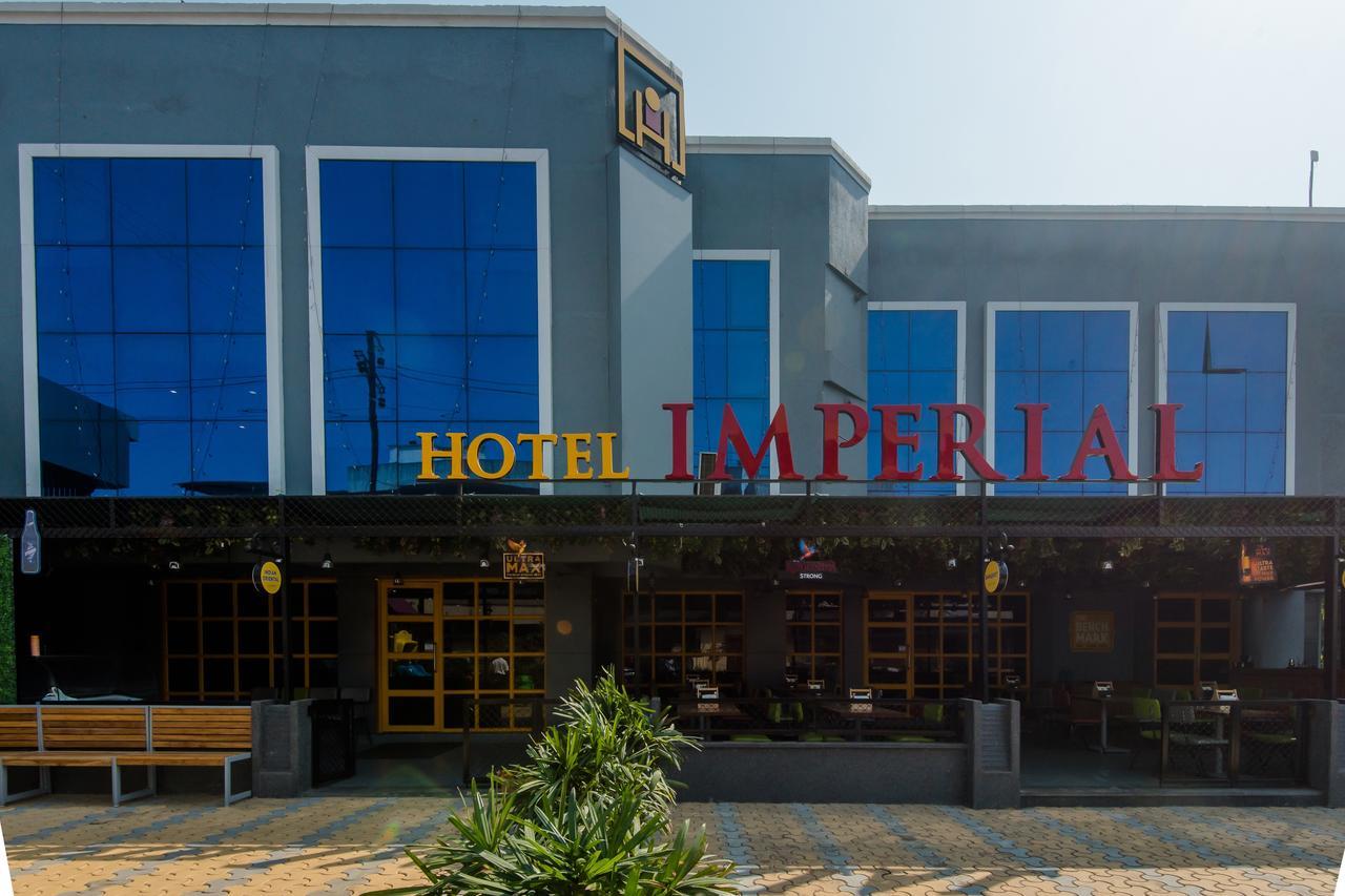Oyo 13857 Hotel Imperial Umele Ngoại thất bức ảnh