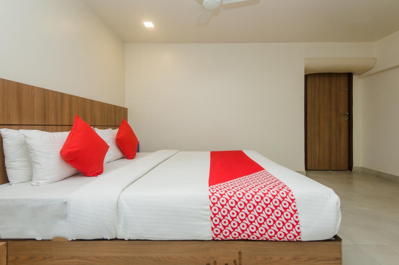 Oyo 13857 Hotel Imperial Umele Ngoại thất bức ảnh